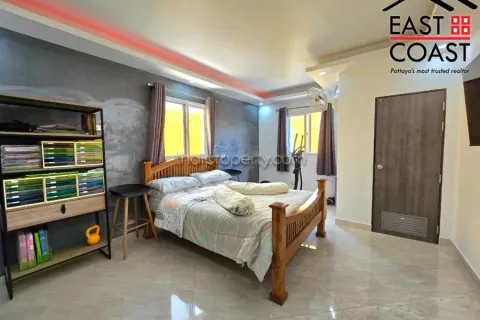 Casa de 3 dormitorios en Pattaya, Tailandia № 213509 - foto 18