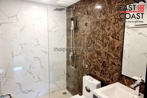 Condominio de 2 dormitorios en Pattaya, Tailandia № 213511 - foto 5