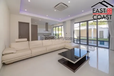 Casa de 3 dormitorios en Pattaya, Tailandia № 213513 - foto 11