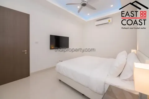 Casa de 3 dormitorios en Pattaya, Tailandia № 213513 - foto 14