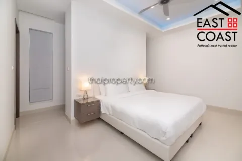 Casa de 3 dormitorios en Pattaya, Tailandia № 213513 - foto 16
