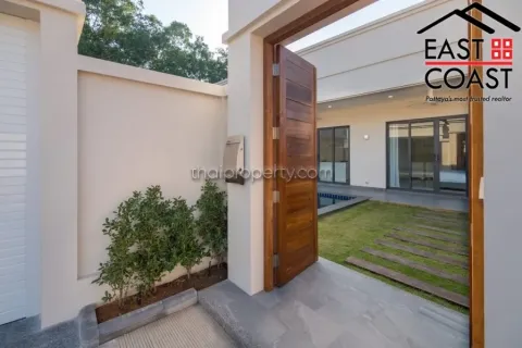 Casa de 3 dormitorios en Pattaya, Tailandia № 213513 - foto 8