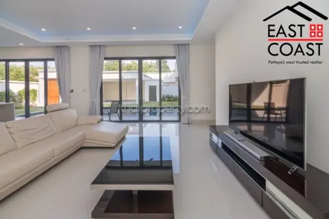 Casa de 3 dormitorios en Pattaya, Tailandia № 213513 - foto 9