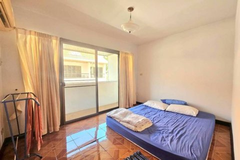 Townhouse in Hua Hin, Thailand 8 bedrooms № 146728 - photo 9