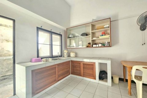 Townhouse in Hua Hin, Thailand 8 bedrooms № 146728 - photo 5