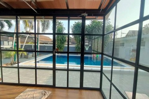 Villa in Pattaya, Thailand 2 bedrooms № 137756 - photo 10