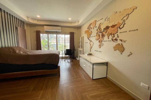 Villa in Pattaya, Thailand 2 bedrooms № 137756 - photo 16