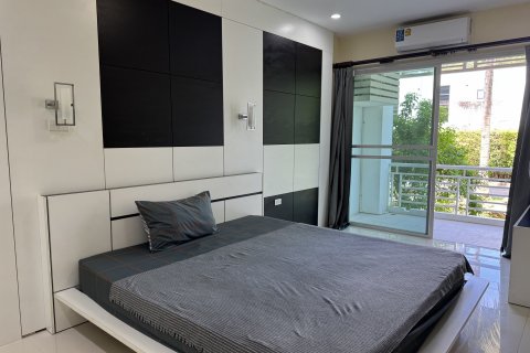 Студия в кондо в Кату, Таиланд № 137752 - фото 9