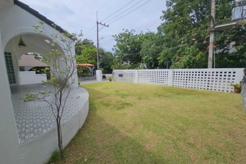 Villa in Pattaya, Thailand 3 bedrooms № 137750 - photo 3