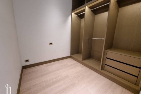 Condo à Khlong San, Bangkok, Thaïlande, 4 chambres  № 133734 - photo 6