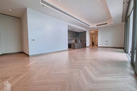 Condo à Khlong San, Bangkok, Thaïlande, 4 chambres  № 133734 - photo 2