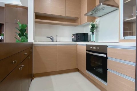 Кондоминиум с 2 спальнями в Ваттхане, Бангкок, Таиланд № 133732 - фото 5