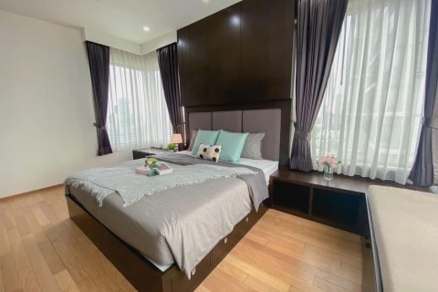 Кондоминиум с 2 спальнями в Ваттхане, Бангкок, Таиланд № 133732 - фото 10