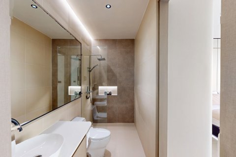 Condo in Phuket, Thailand, 3 bedrooms  № 152271 - photo 7