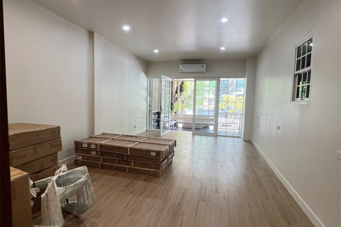 Townhouse in Bangkok, Thailand 6 bedrooms № 190445 - photo 6