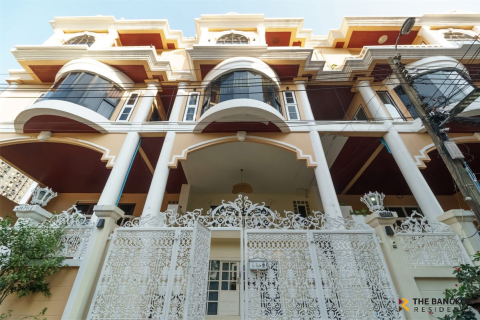 Townhouse à Bangkok, Thaïlande 5 chambres № 190450 - photo 12