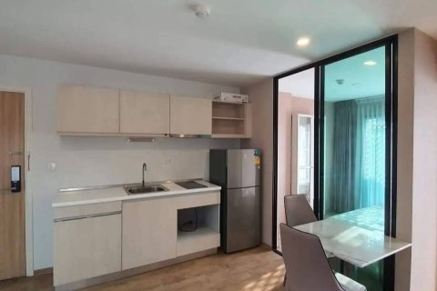 Кондоминиум с 2 спальнями в Чатучаке, Бангкок, Таиланд № 151522 - фото 3