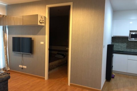 Кондоминиум с 2 спальнями в Банг Сью, Бангкок, Таиланд № 151517 - фото 3