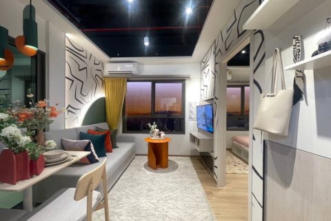 Кондоминиум с 1 спальней в Бангне, Бангкок, Таиланд № 116452 - фото 2