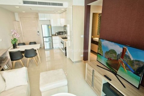 Condo in Pattaya, Thailand, 1 bedroom  № 158893 - photo 2