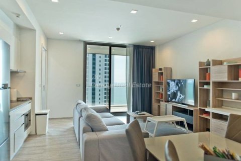 Condo in Bang Lamung, Thailand, 2 bedrooms № 158894 - photo 4