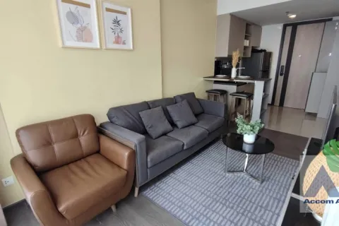 Condo in Khlong Toei, Bangkok, Thailand, 1 bedroom  № 218758