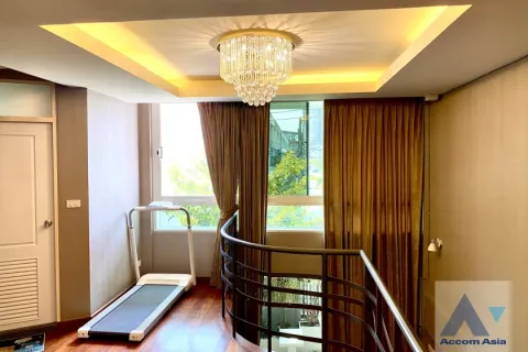 Adosado de 3 dormitorios en Sathon, Bangkok, Tailandia № 214656 - foto 8