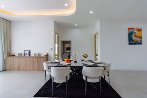 Villa in Hua Hin, Thailand 4 bedrooms № 172783 - photo 10