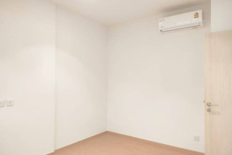Condo in Bangkok, Thailand, 1 bedroom  № 172784 - photo 7
