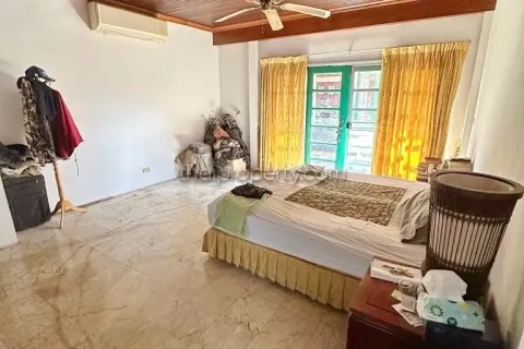 Casa de 2 dormitorios en Pattaya, Tailandia № 213684 - foto 6
