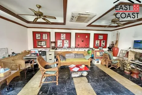 Casa de 2 dormitorios en Pattaya, Tailandia № 213684 - foto 4