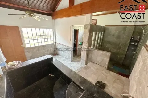 Casa de 2 dormitorios en Pattaya, Tailandia № 213684 - foto 8