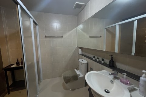 Townhouse in Lat Krabang, Bangkok, Thailand 3 bedrooms № 163522 - photo 7