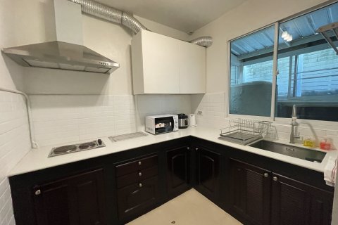 Townhouse in Lat Krabang, Bangkok, Thailand 3 bedrooms № 163522 - photo 4