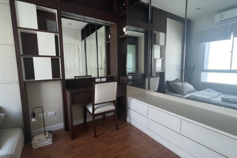 Townhouse in Lat Krabang, Bangkok, Thailand 3 bedrooms № 163522 - photo 9