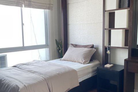 Townhouse in Lat Krabang, Bangkok, Thailand 3 bedrooms № 163522 - photo 14