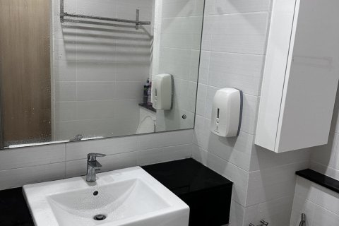 Studio in the Condo in Huai Khwang, Bangkok, Thailand  № 163520 - photo 7