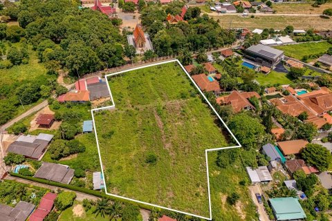 Land in Pattaya, Thailand 8000 sq.m. № 163523 - photo 7