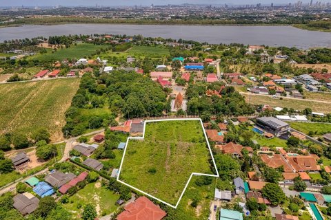 Land in Pattaya, Thailand 8000 sq.m. № 163523 - photo 6