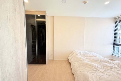 Studio dans le Condo à Suan Luang, Bangkok, Thaïlande  № 163517 - photo 16