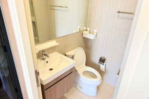 Studio dans le Condo à Suan Luang, Bangkok, Thaïlande  № 163517 - photo 14