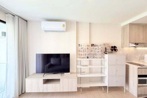 Studio dans le Condo à Suan Luang, Bangkok, Thaïlande  № 163517 - photo 7