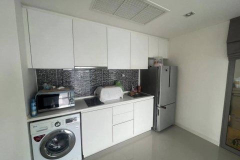 Condo à Bangkok, Thaïlande, 2 chambres № 116944 - photo 5