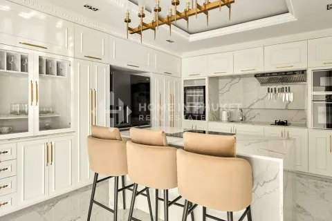 House in Phuket, Thailand 3 bedrooms № 157391 - photo 11