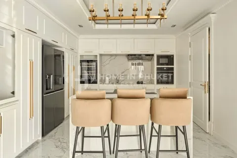 House in Phuket, Thailand 3 bedrooms № 157391 - photo 10