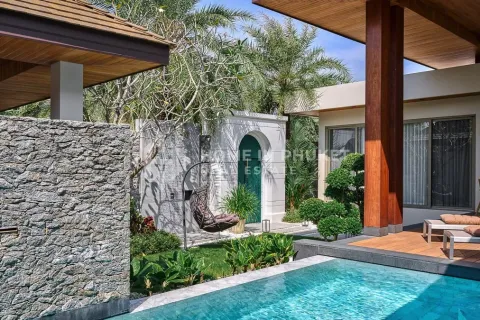 House in Phuket, Thailand 3 bedrooms № 157391 - photo 6