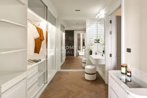 House in Phuket, Thailand 3 bedrooms № 157391 - photo 18