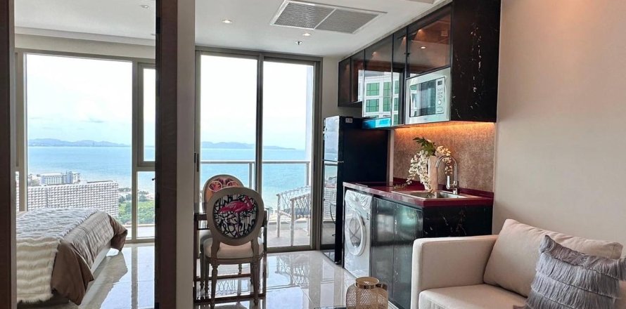 Apartment in Pattaya, Thailand 2 rooms № 144394