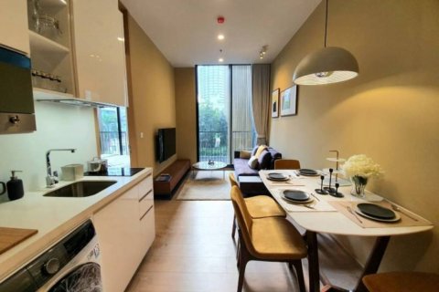 Condo in Bangkok, Thailand, 1 bedroom  № 116918 - photo 1