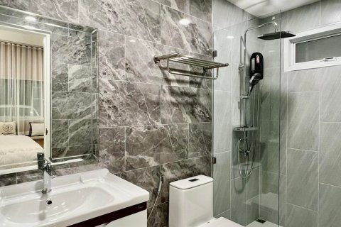 House in Pattaya, Thailand 3 bedrooms № 147269 - photo 9